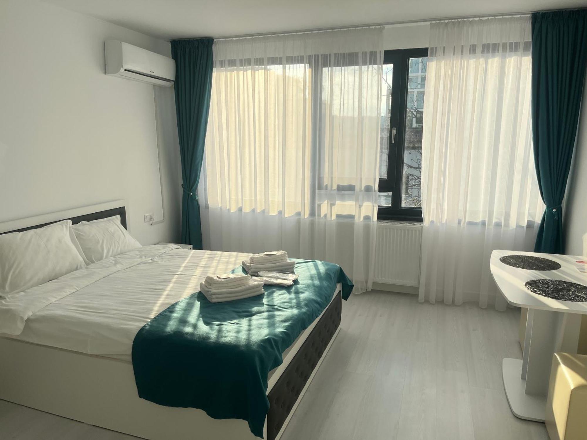 Hotel Palas Grand View Iasi Exteriör bild