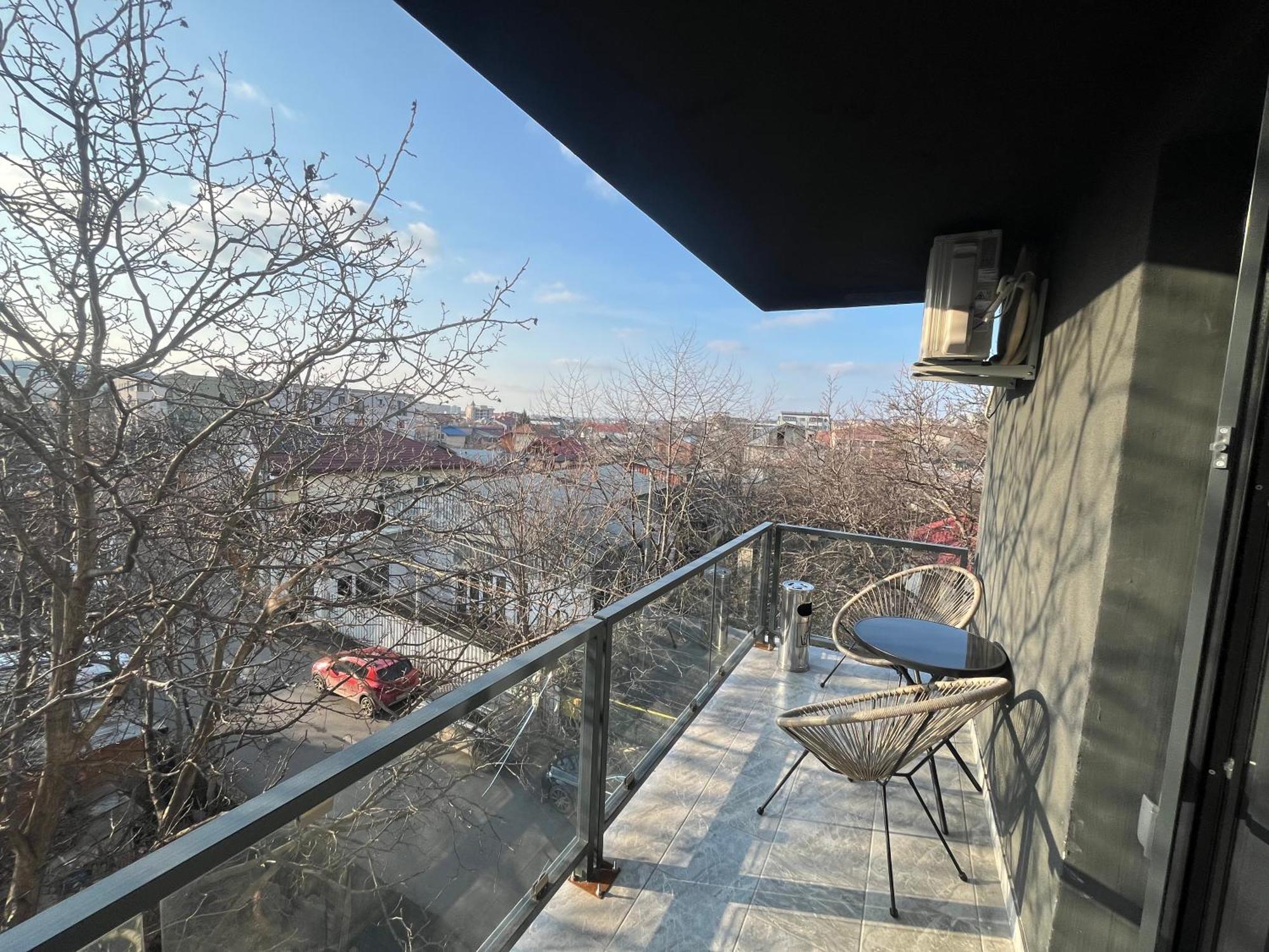 Hotel Palas Grand View Iasi Exteriör bild