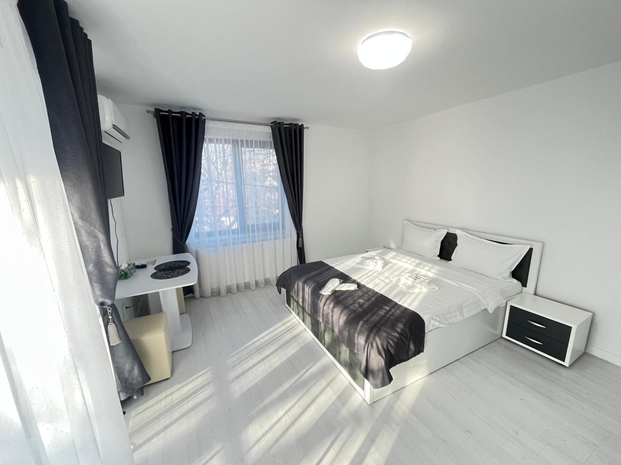 Hotel Palas Grand View Iasi Exteriör bild