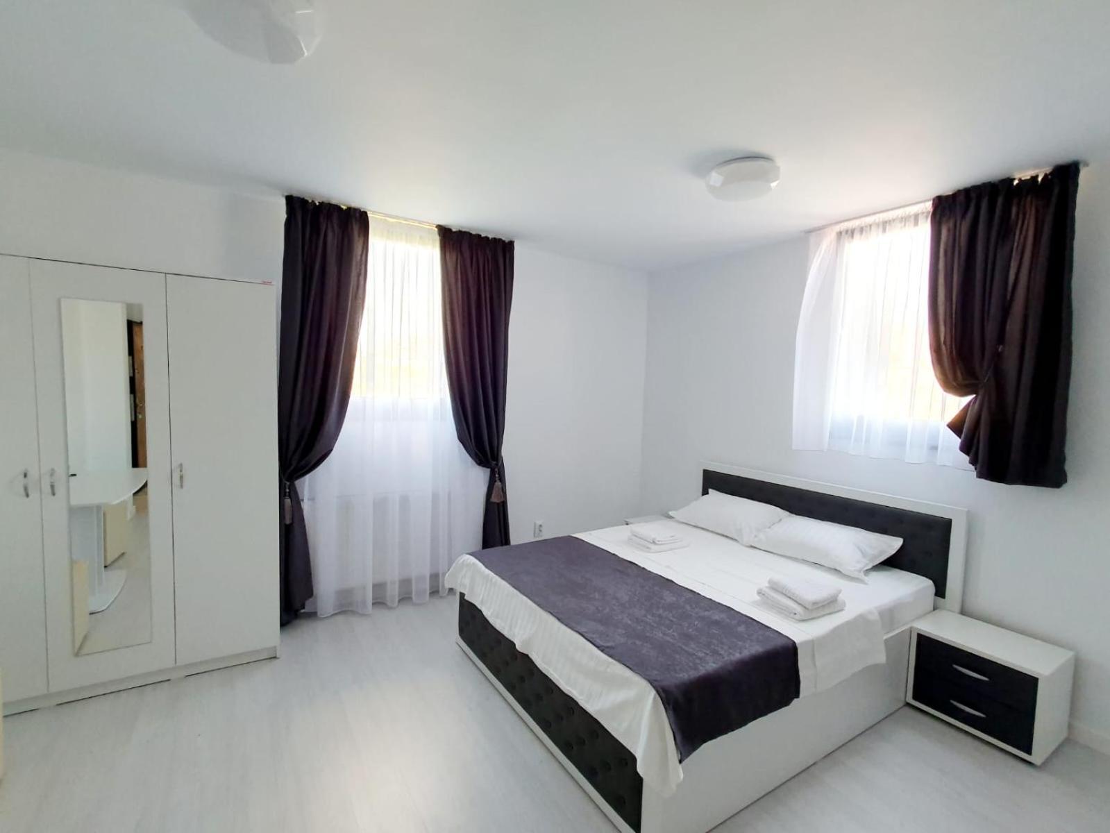 Hotel Palas Grand View Iasi Exteriör bild