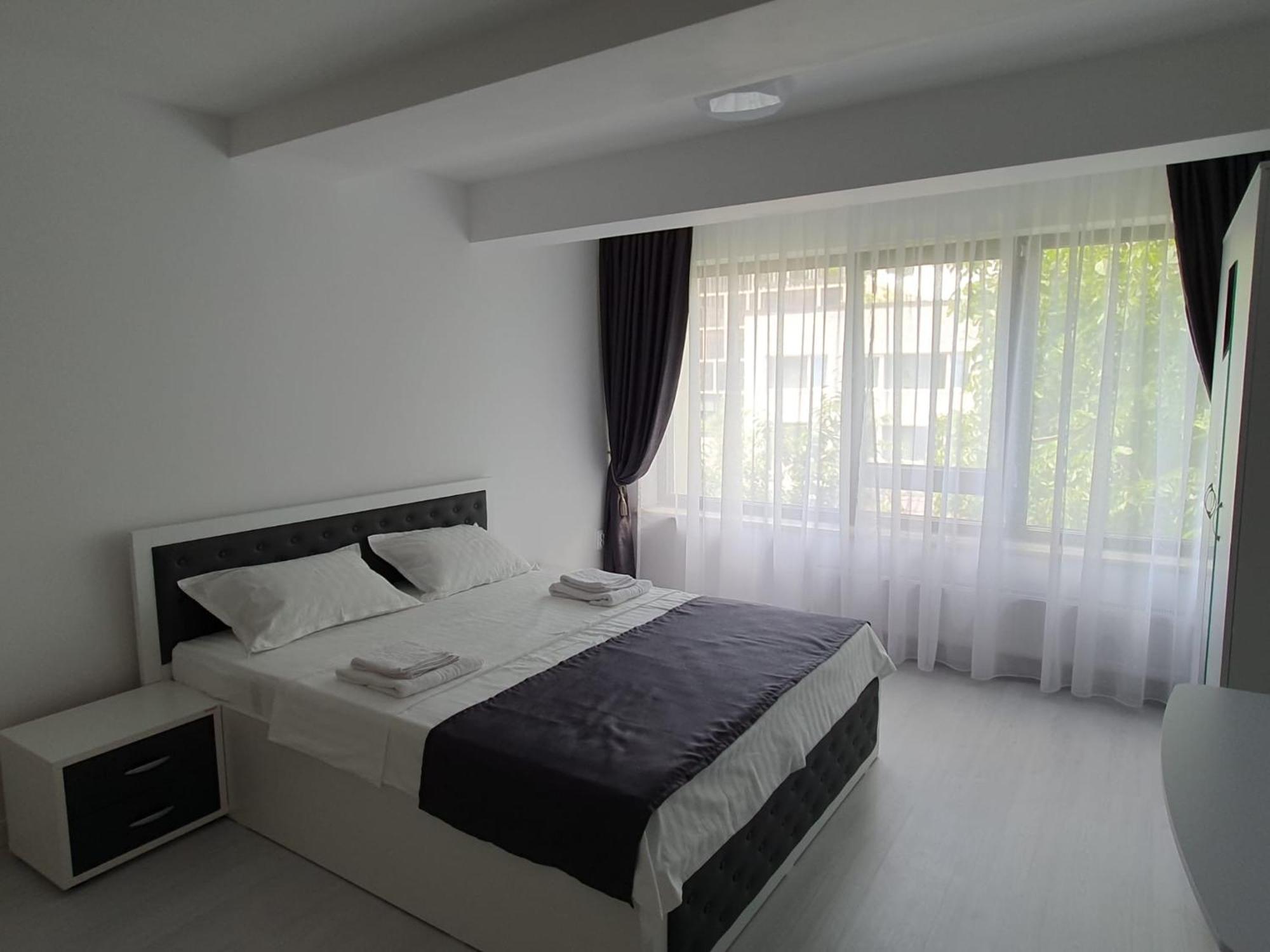 Hotel Palas Grand View Iasi Exteriör bild